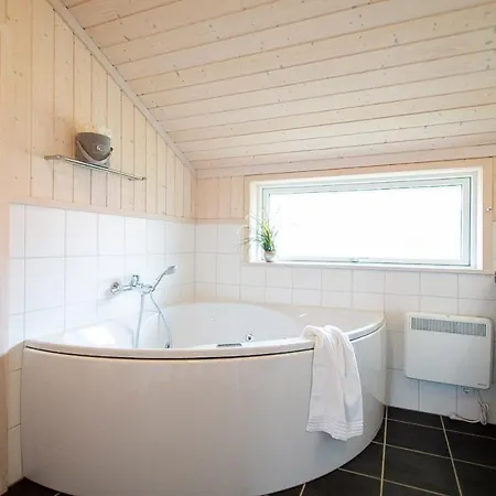 1 House B 158 * Großenbrode