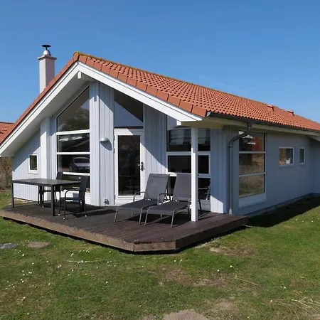 1 House B 158